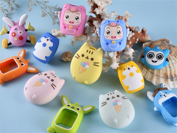 What are the processing techniques for silicone gifts?